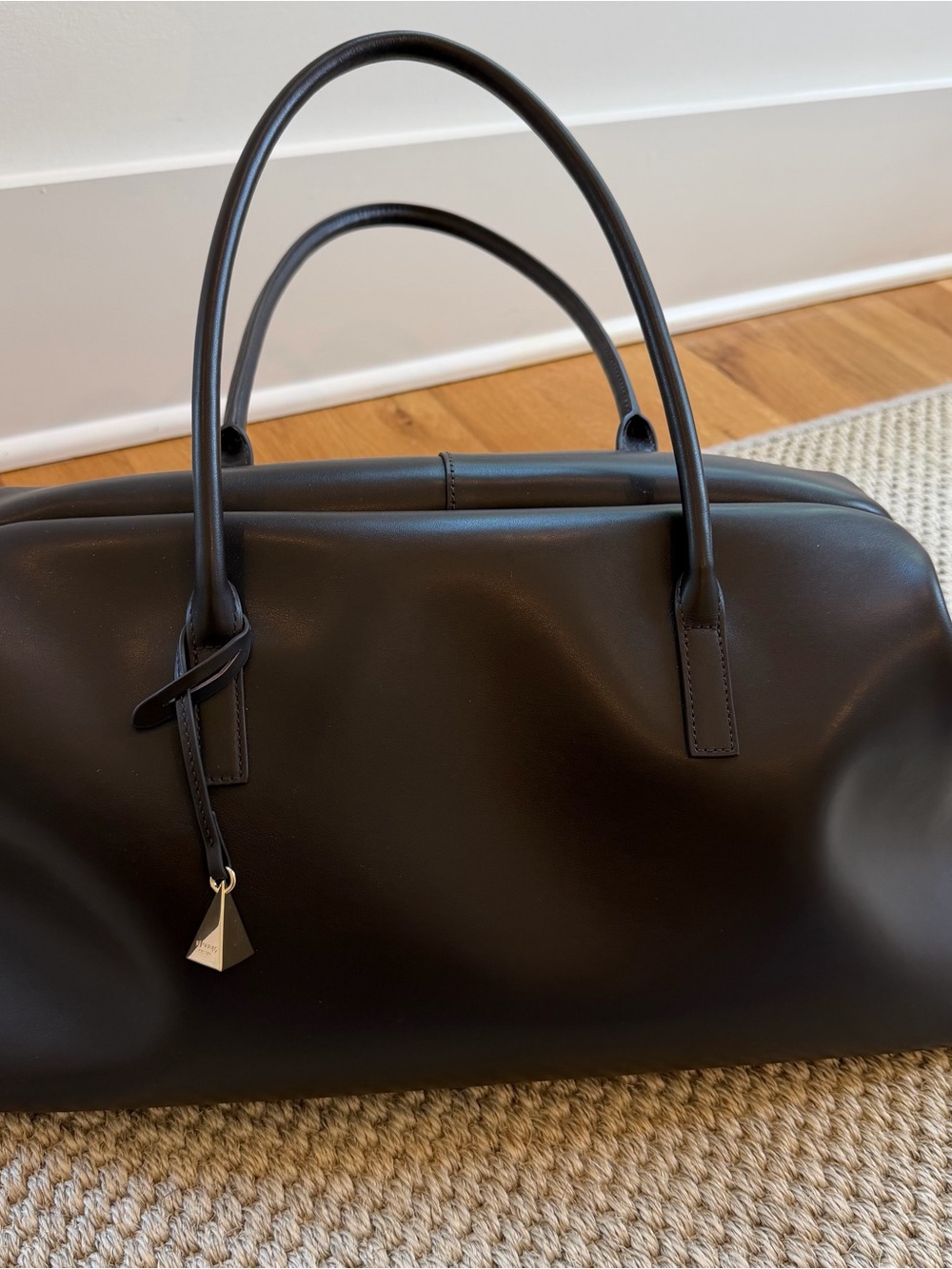 Verafied Club large Leather Tote in Dark Brown - Picture 5 of 12
